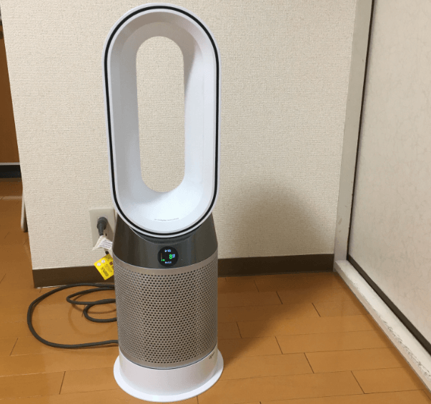 Dyson Pure Hot+Cool HP04①